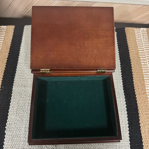 Bombay 1992 Book Box - Picture 6 of 7